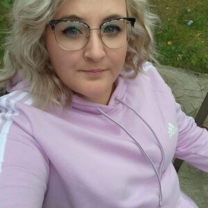 Meet your Posher, Cayla